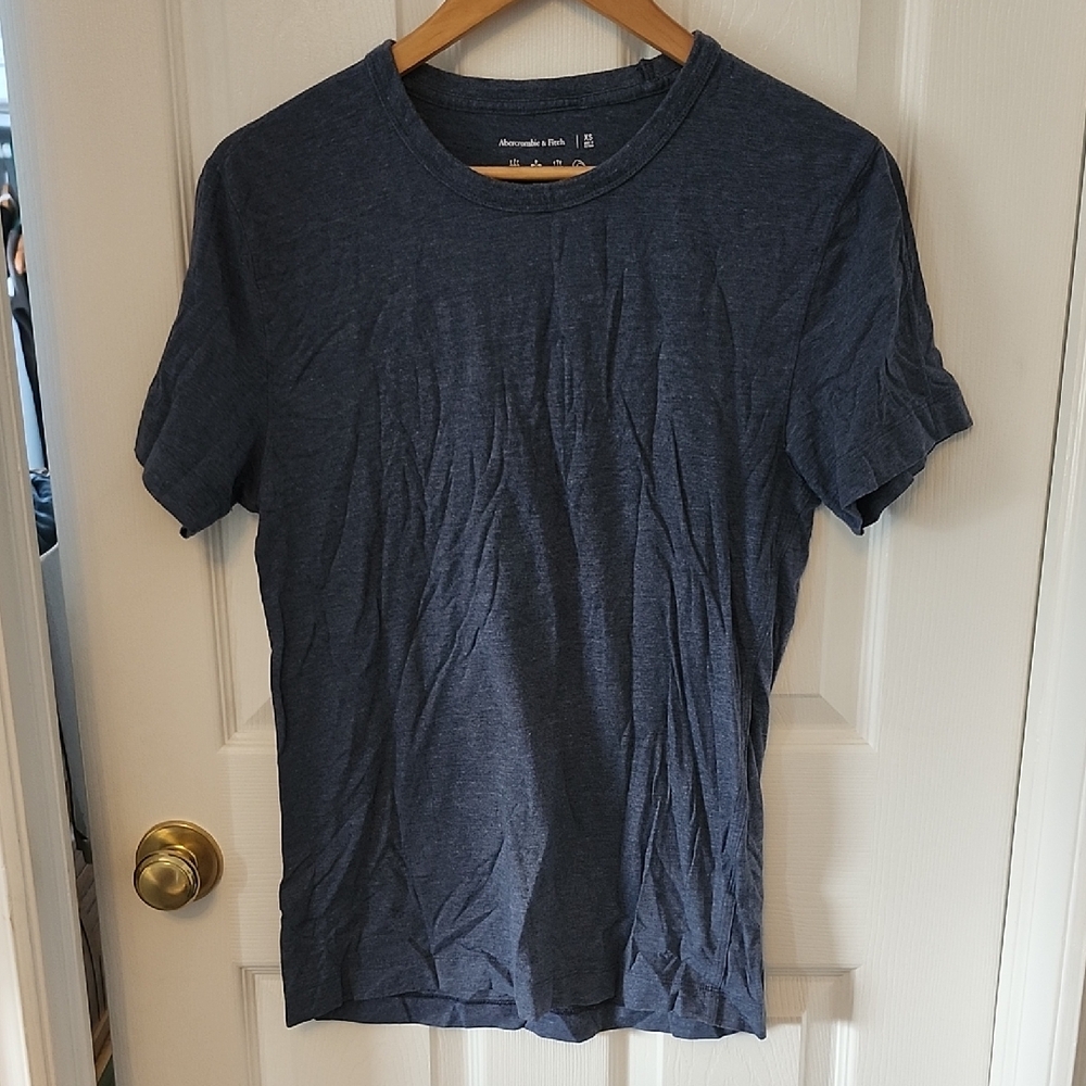 Abercrombie & Fitch Dark Blue Short Sleeve Tee